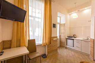 Апартаменты Mini Smart Apartments on Shpytalna 13- Economy Apartment Львов Апартаменты-12