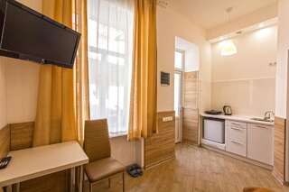 Апартаменты Mini Smart Apartments on Shpytalna 13- Economy Apartment Львов Апартаменты-4
